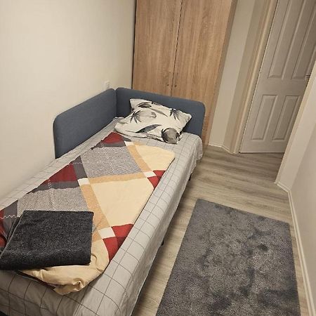 7Dab 8 Contactless Self Check-In Hotel Budapest Kültér fotó