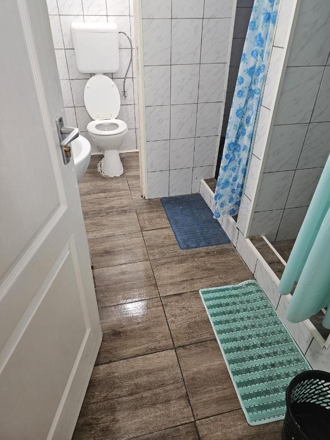 7Dab 8 Contactless Self Check-In Hotel Budapest Kültér fotó